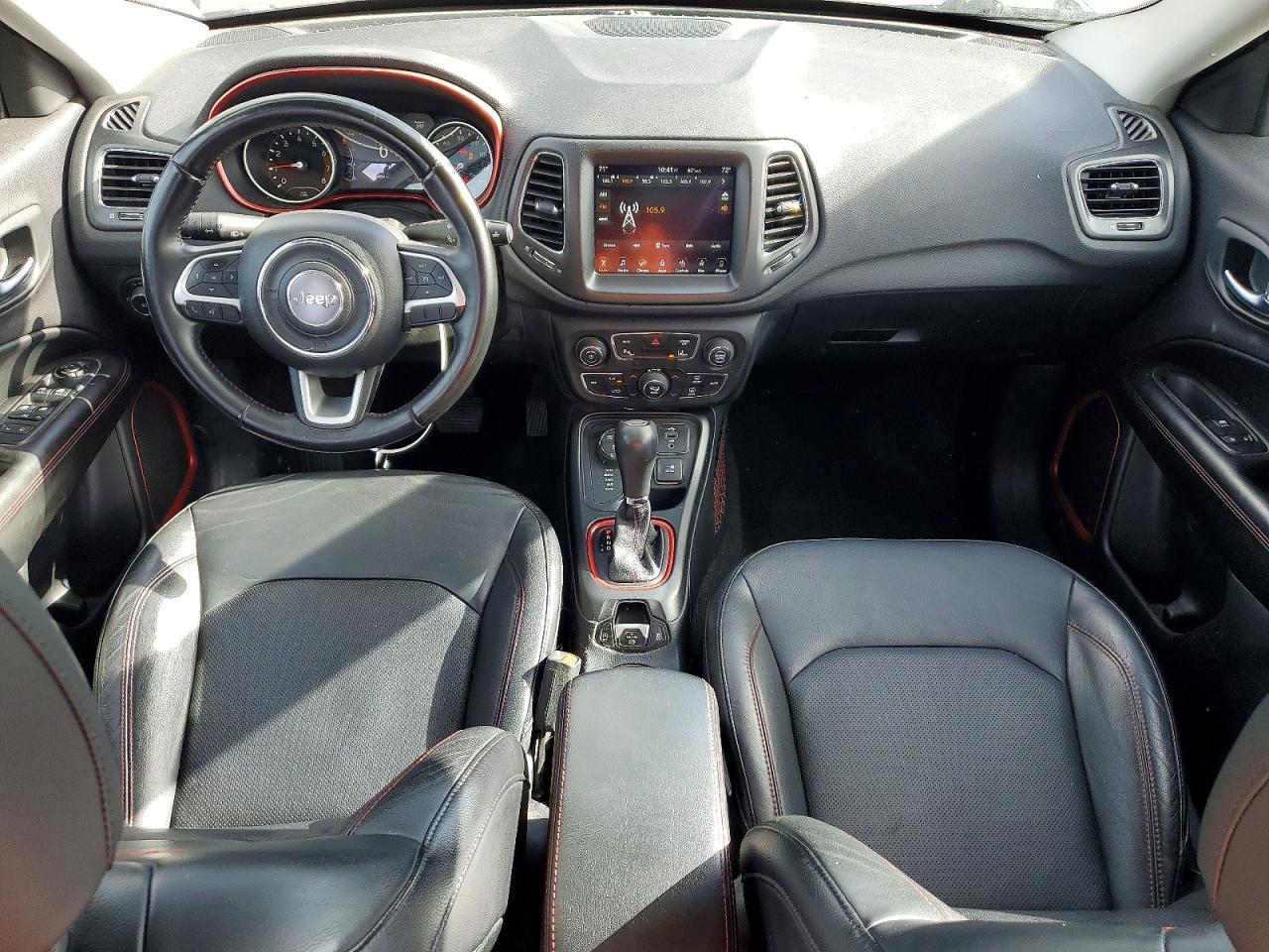 2017 JEEP Compass