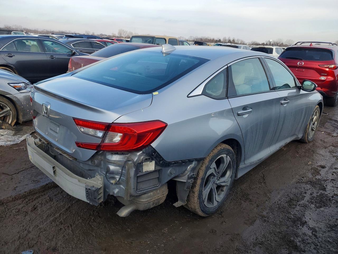 2018 HONDA ACCORD