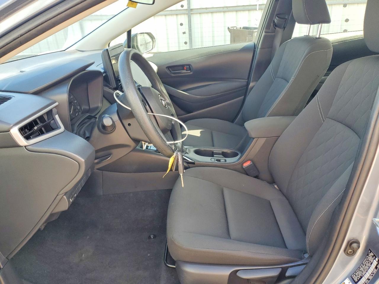 2025 TOYOTA COROLLA
