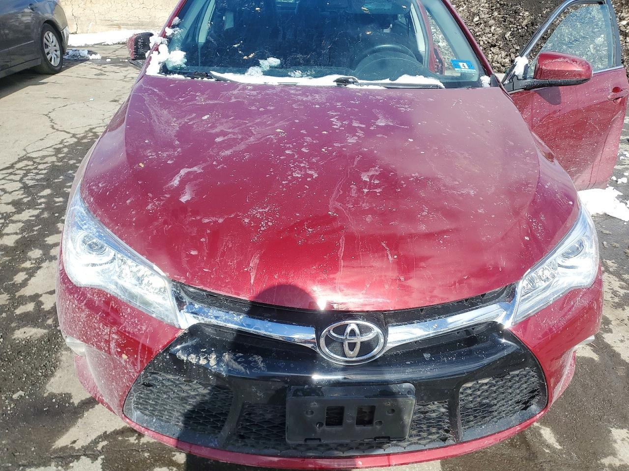 2016 TOYOTA CAMRY