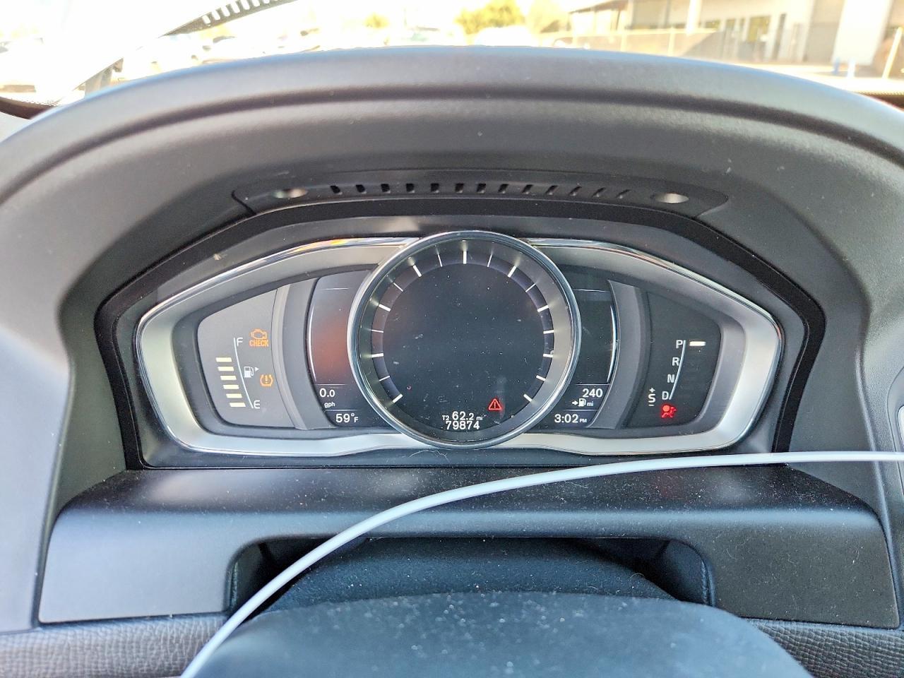 2016 VOLVO XC60