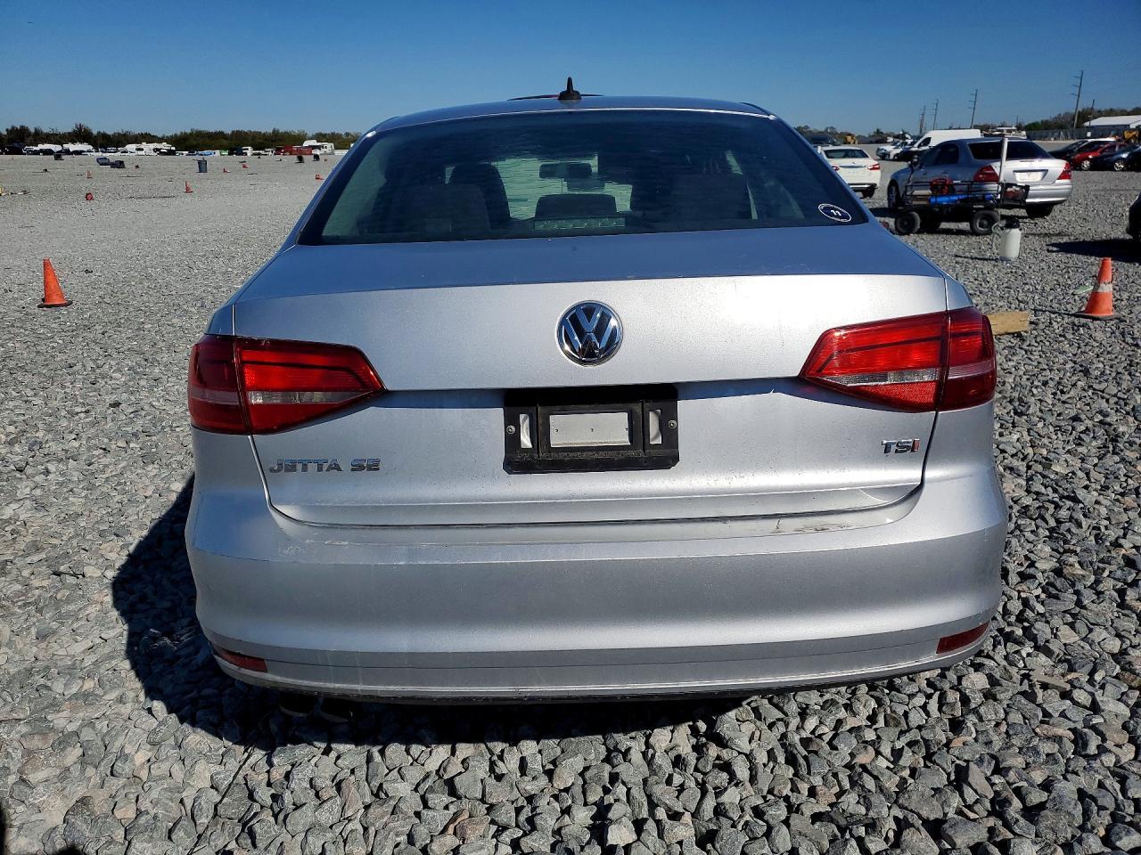 2015 VOLKSWAGEN JETTA
