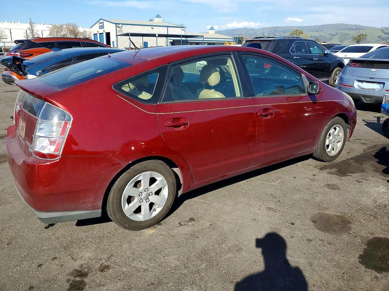 2004 TOYOTA PRIUS
