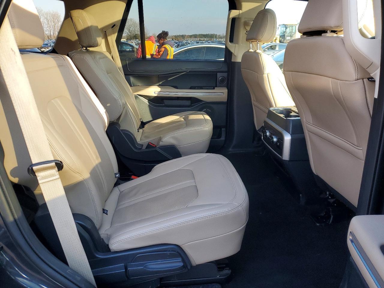 2024 FORD Expedition