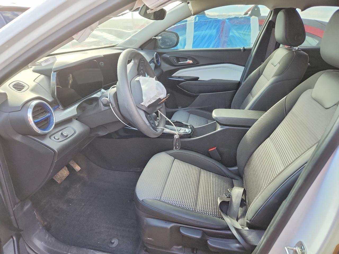 2024 CHEVROLET TRAX
