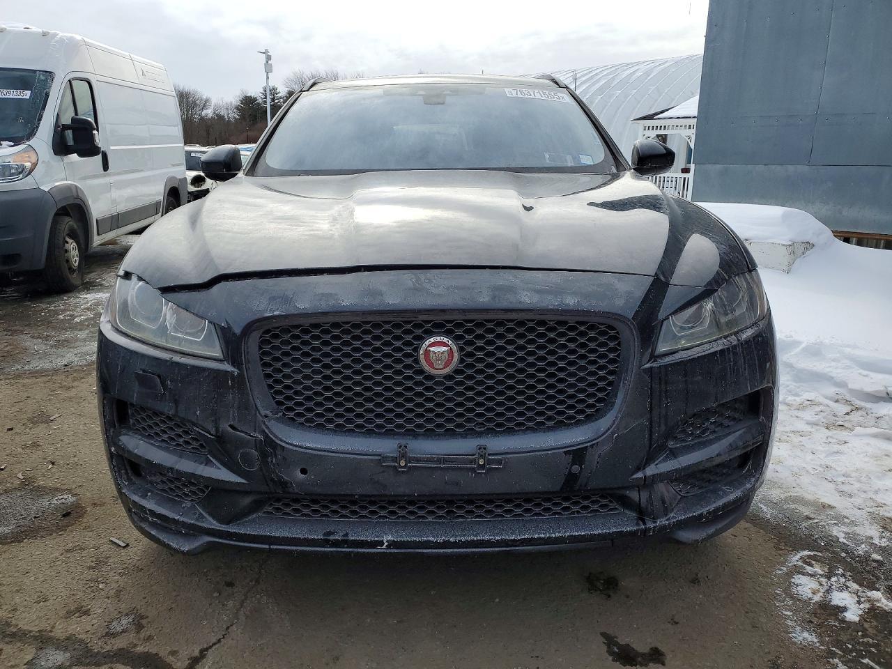 2018 JAGUAR F-Pace