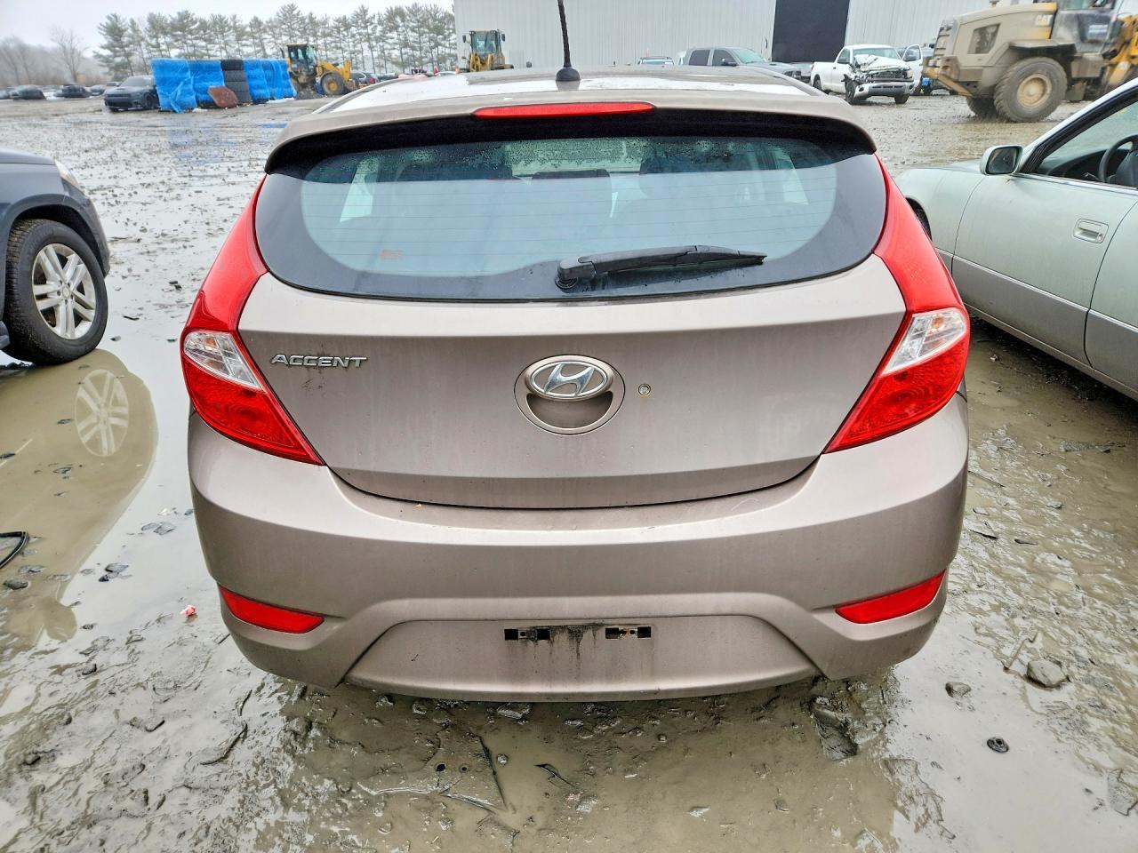 2013 HYUNDAI ACCENT