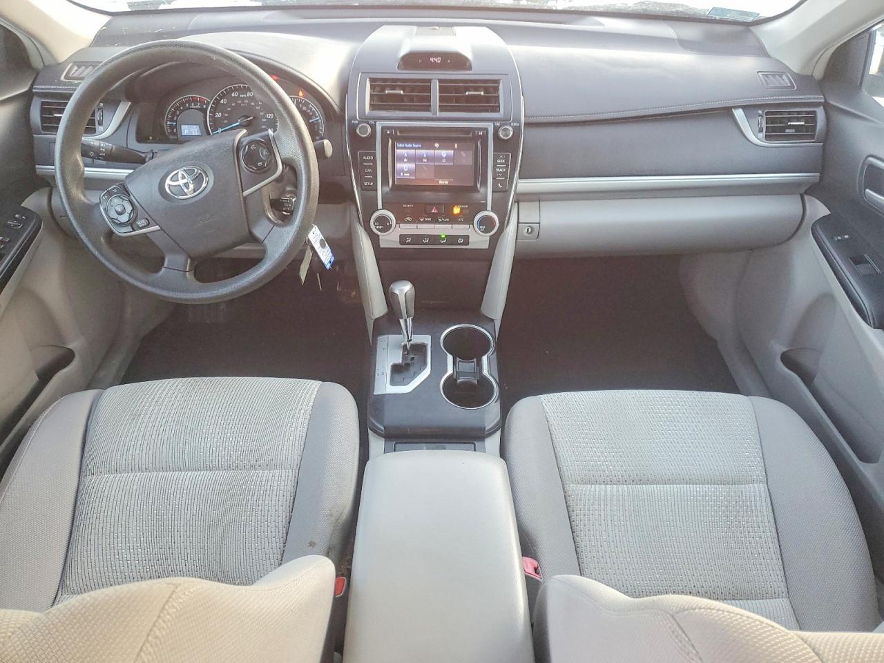 2014 TOYOTA CAMRY