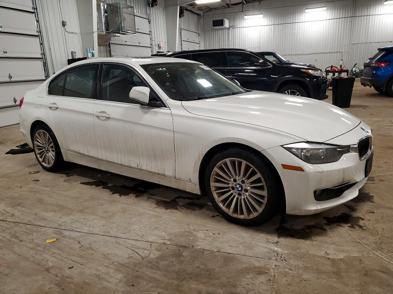 2013 BMW 3 SERIES