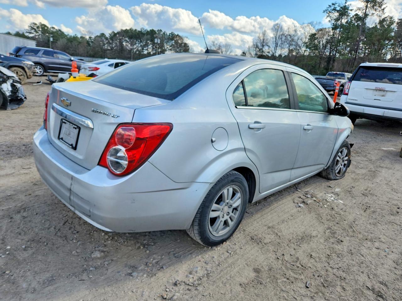2016 CHEVROLET SONIC