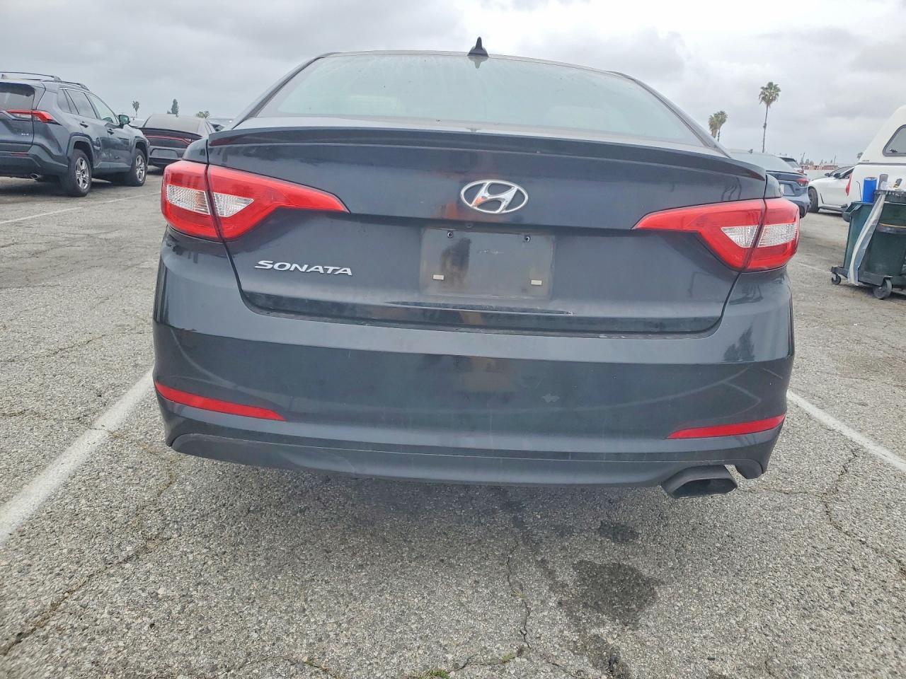 2016 HYUNDAI SONATA
