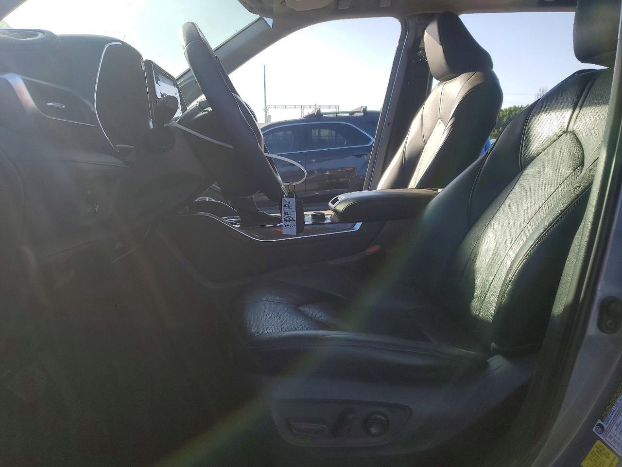 2020 TOYOTA HIGHLANDER