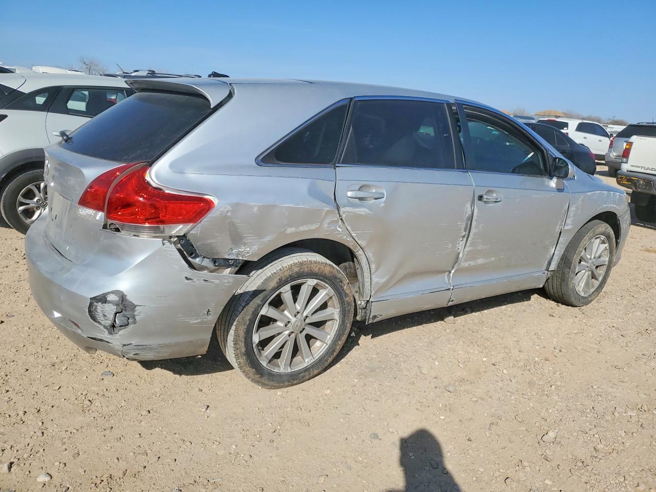 2011 TOYOTA VENZA