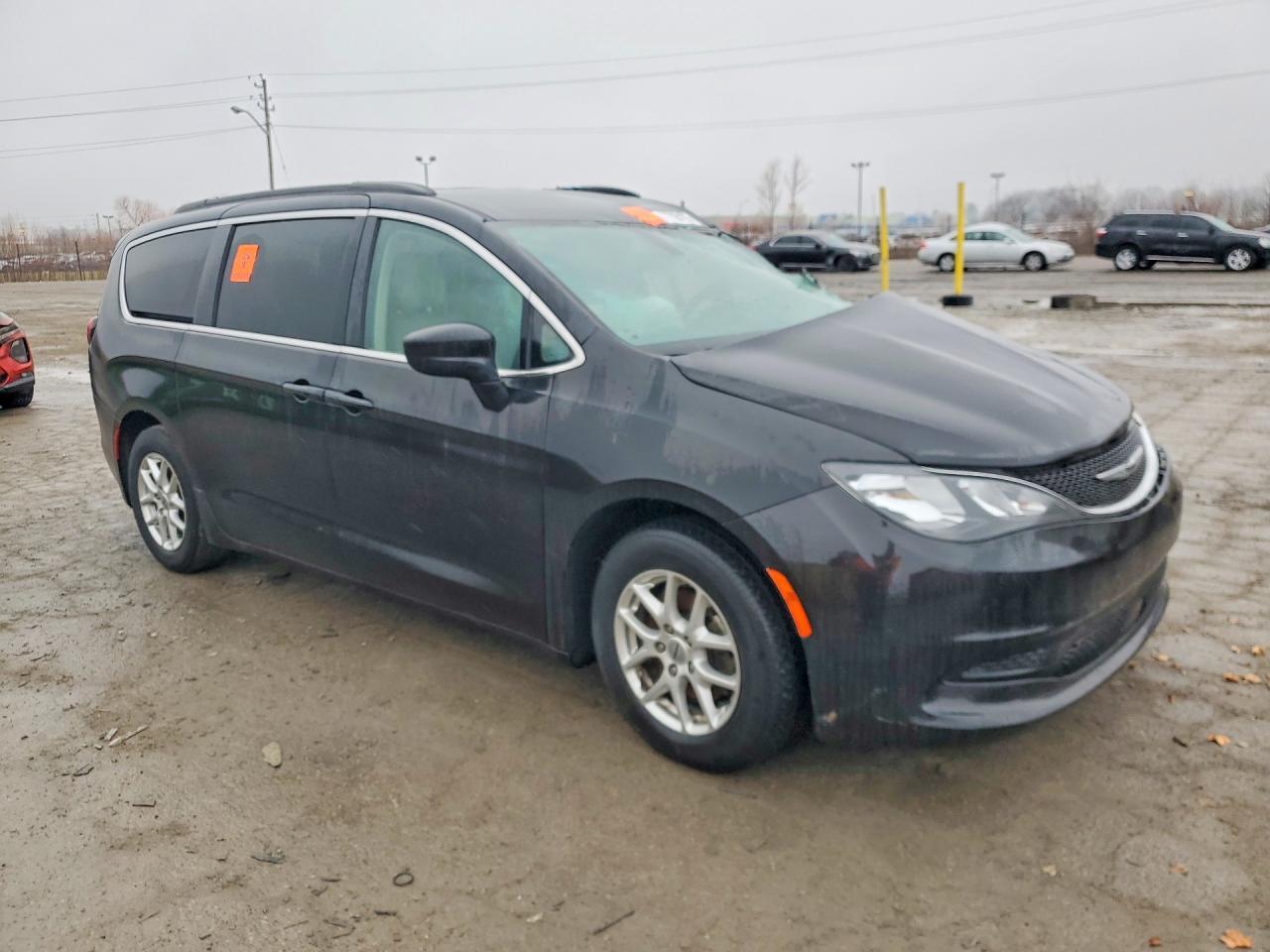 2021 CHRYSLER Voyager