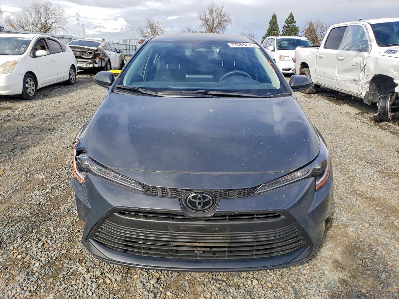 2025 TOYOTA COROLLA