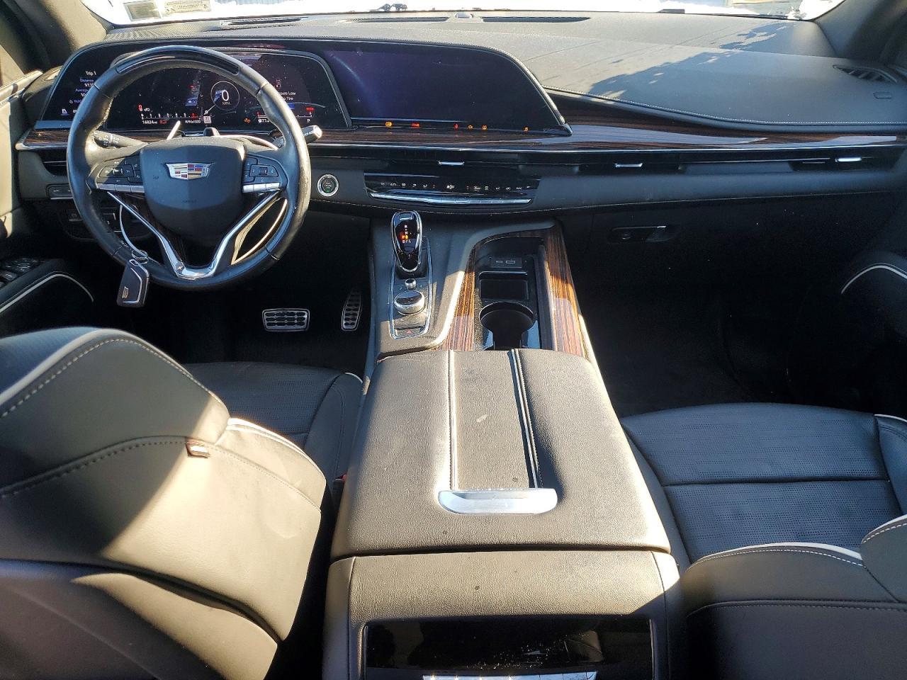 2023 CADILLAC ESCALADE