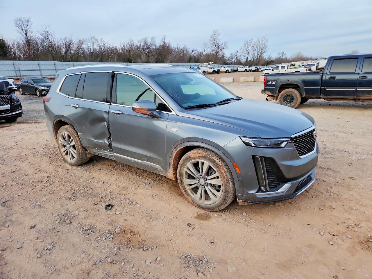 2021 CADILLAC XT6