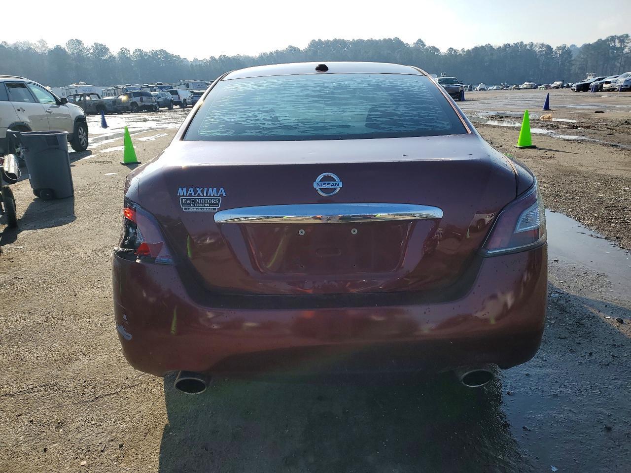 2013 NISSAN Maxima