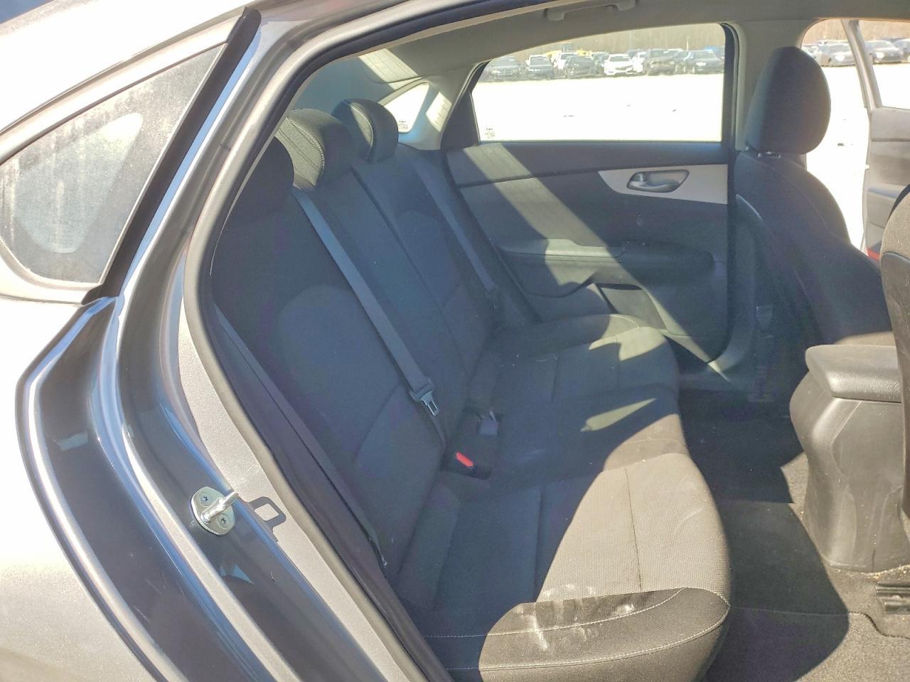 2023 KIA FORTE