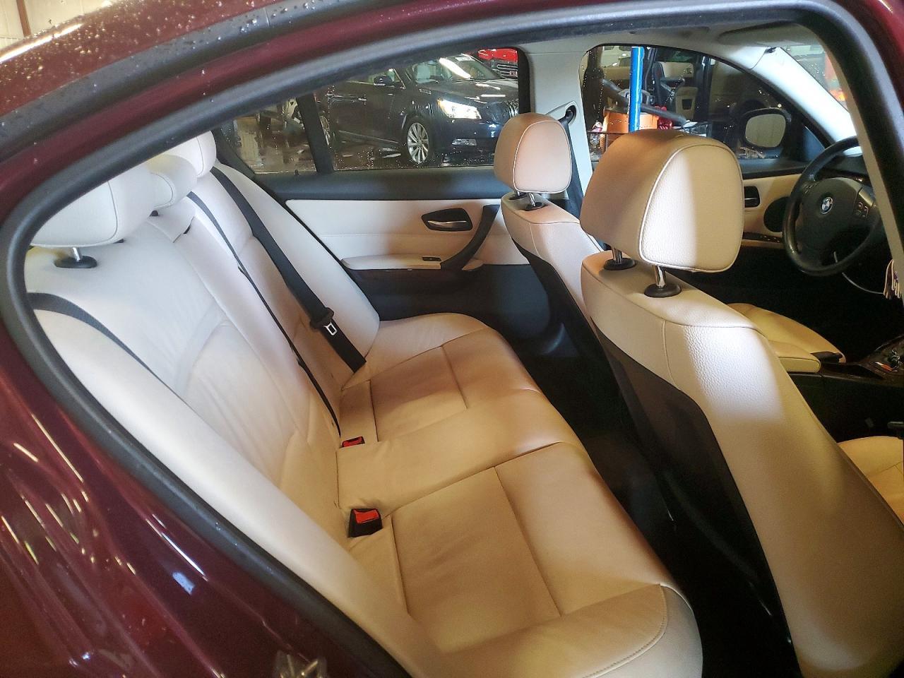 2010 BMW 3 SERIES