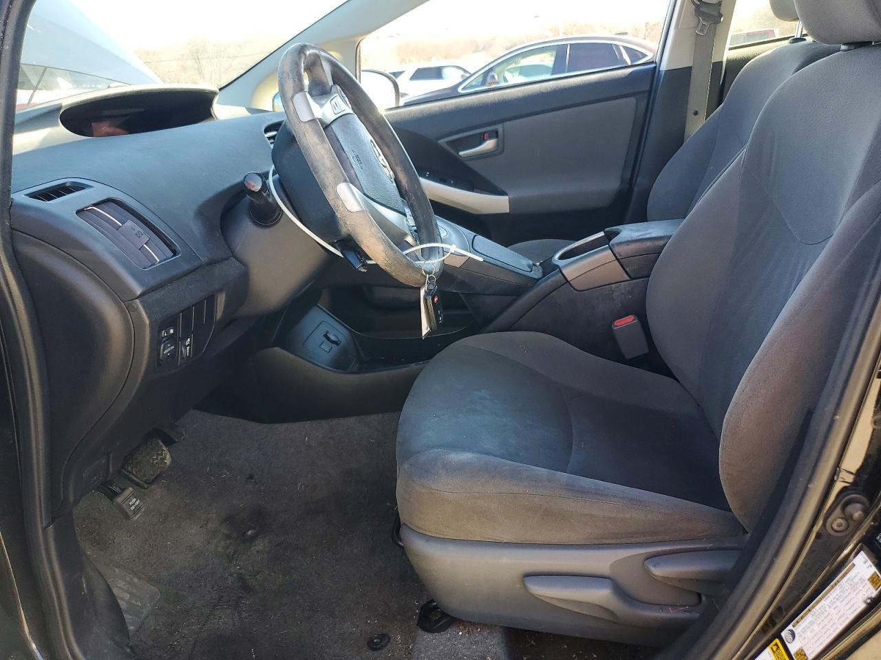 2015 TOYOTA PRIUS