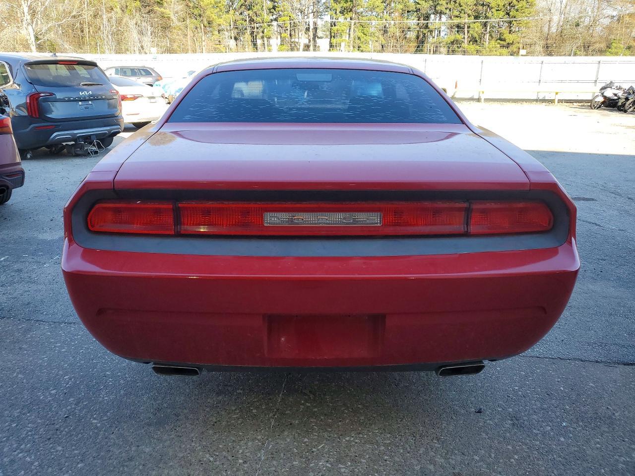2013 DODGE Challenger