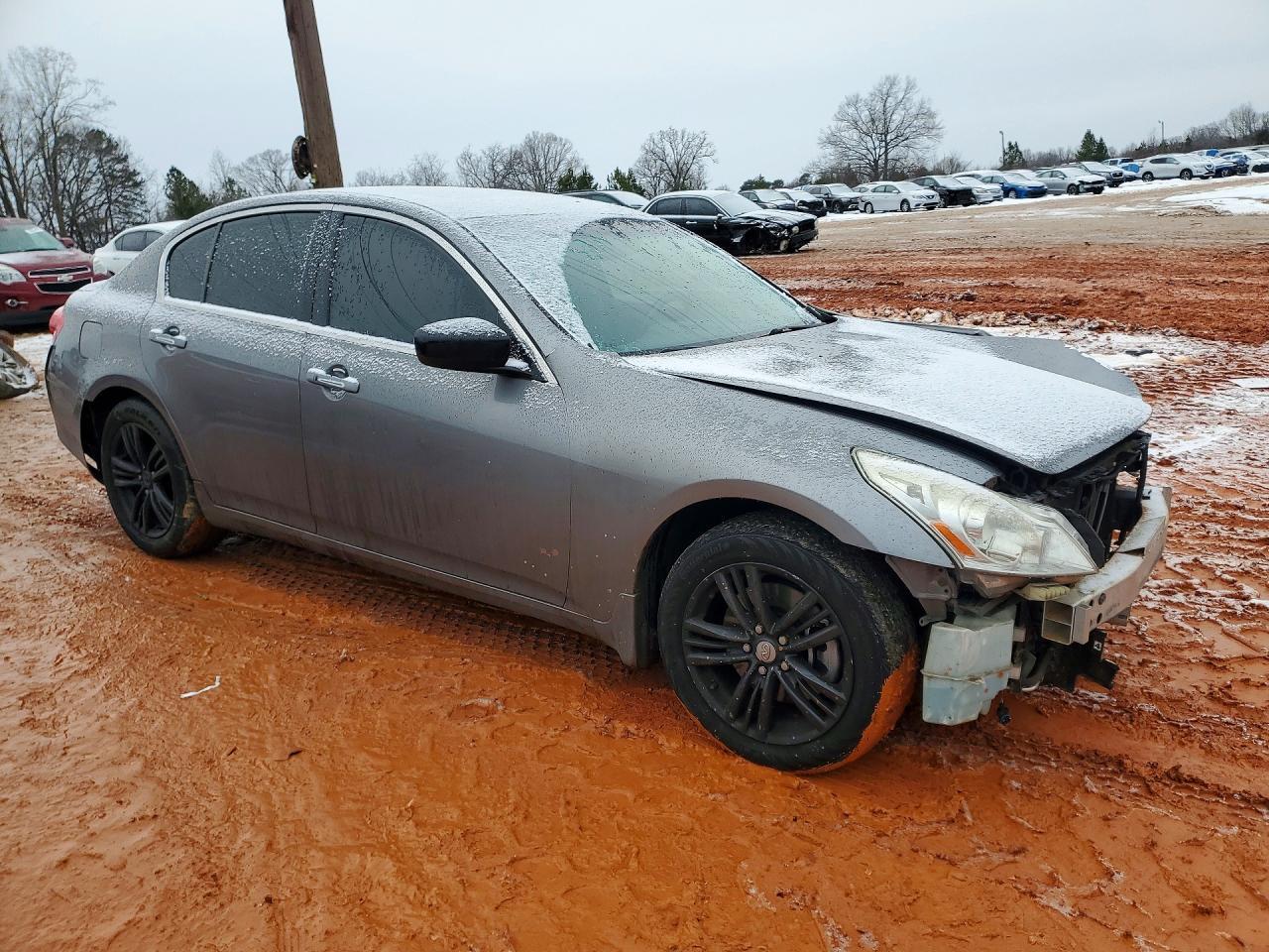 2012 INFINITI G37