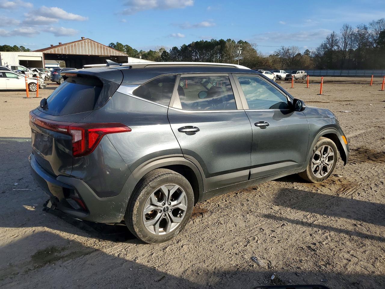 2024 KIA SELTOS