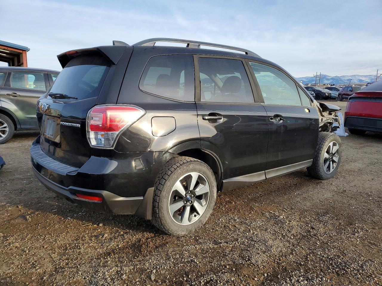 2018 SUBARU FORESTER