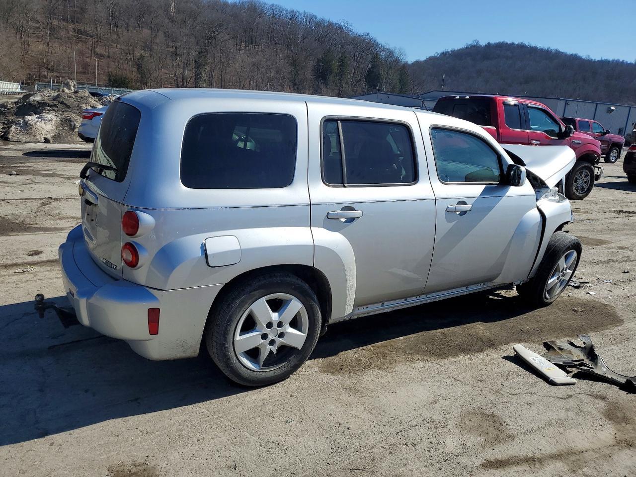 2011 CHEVROLET HHR