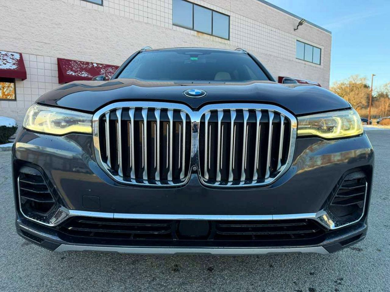 2019 BMW X7