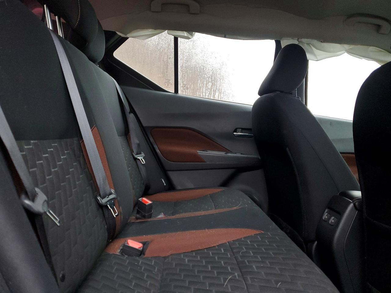 2023 NISSAN KICKS