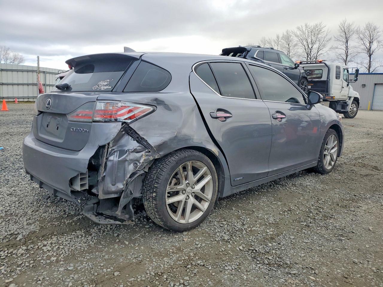 2017 LEXUS CT 200H