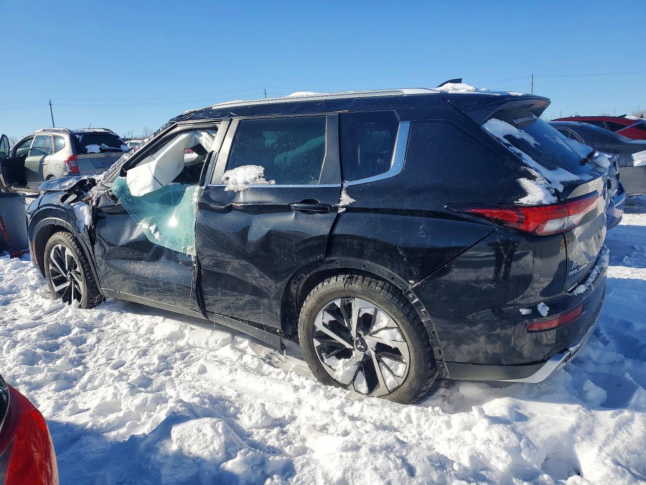 2023 MITSUBISHI outlander