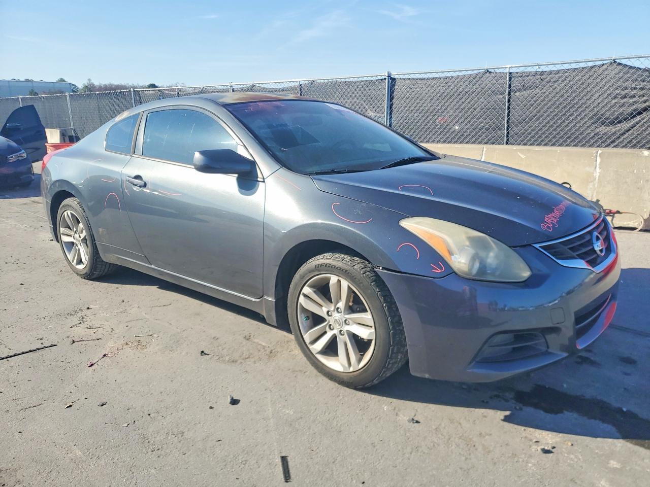 2011 NISSAN ALTIMA