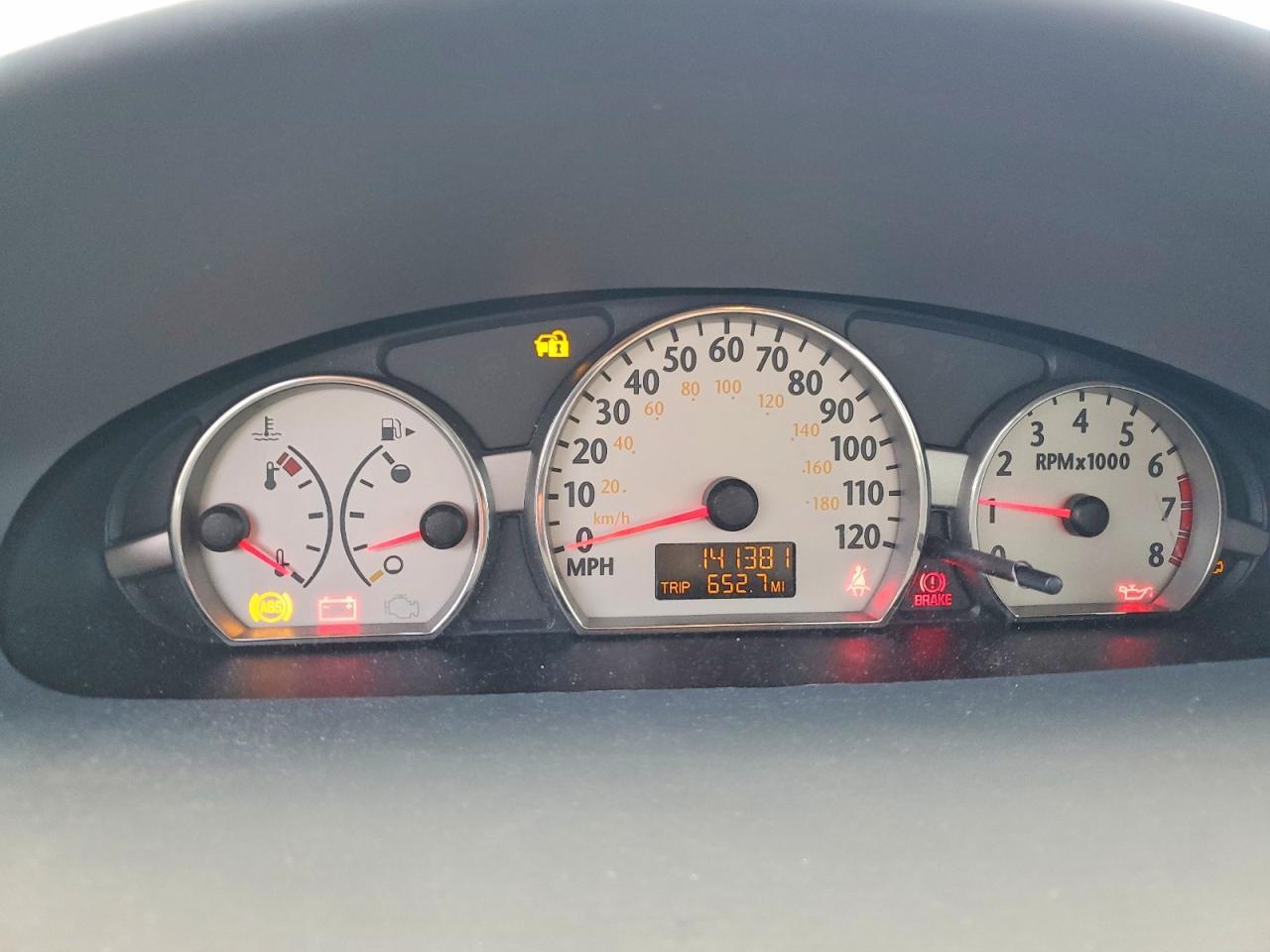 2005 SATURN Ion