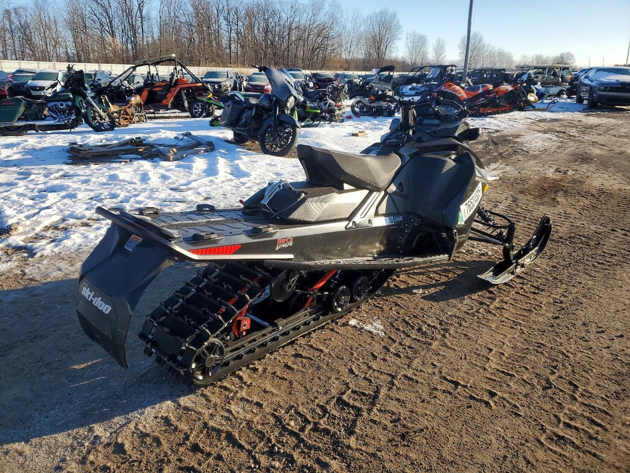 2022 SKI-DOO