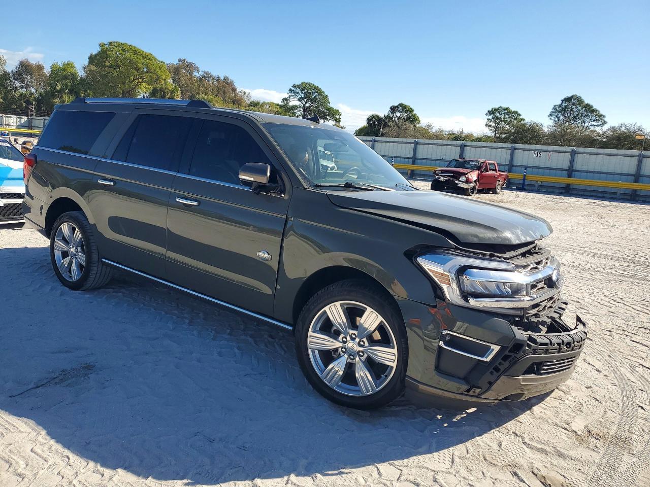 2024 FORD Expedition