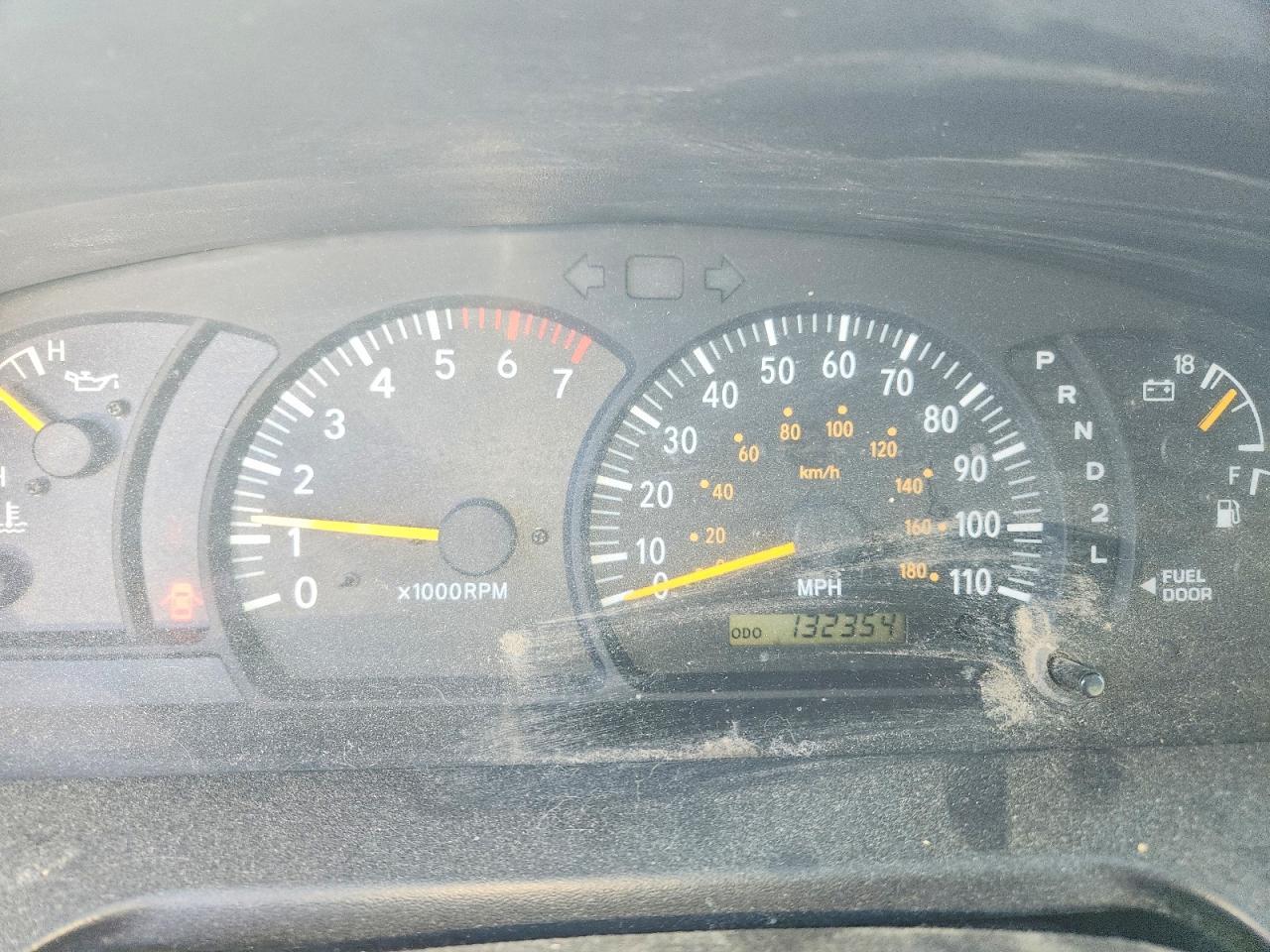 2004 TOYOTA TUNDRA