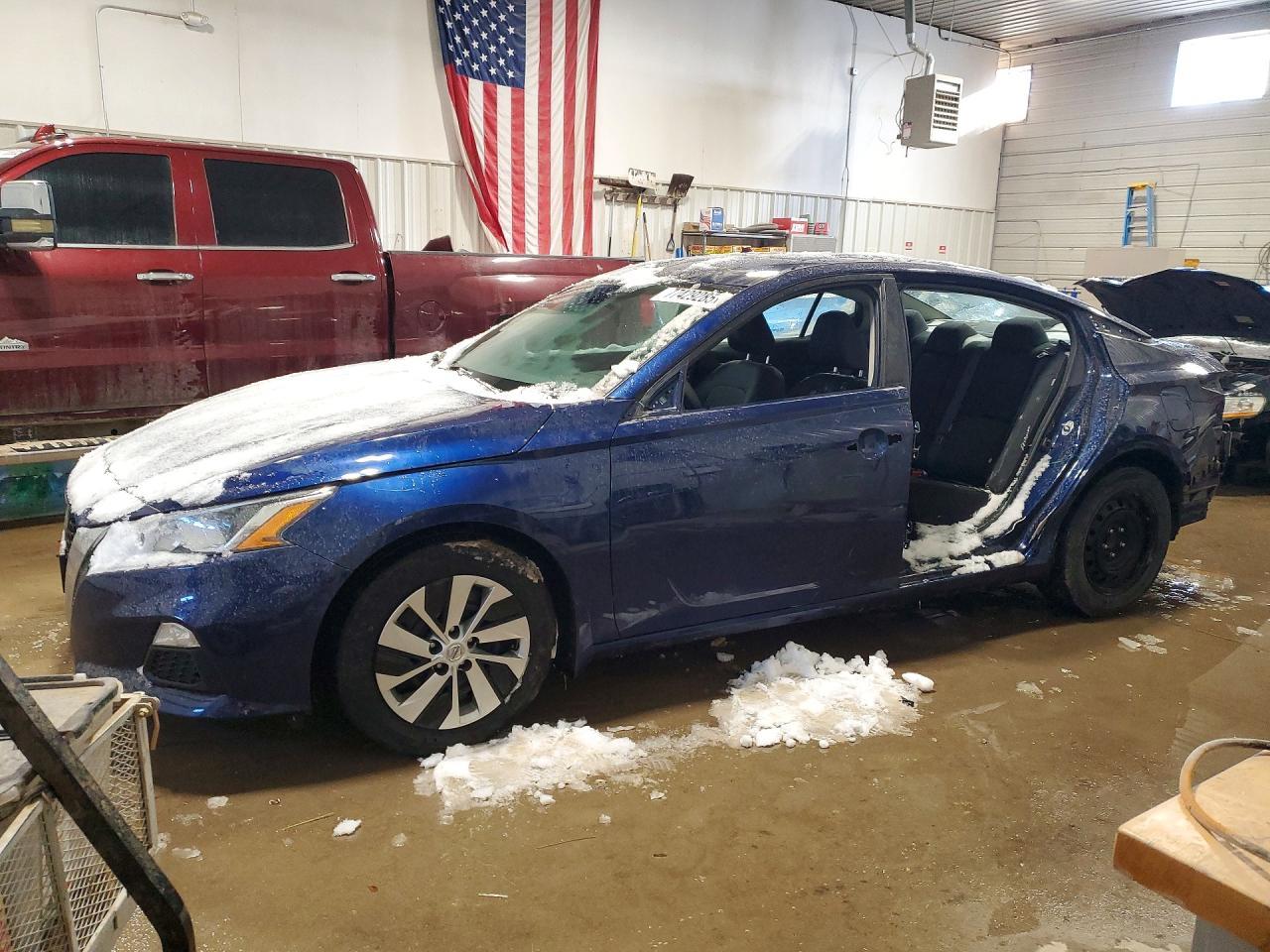 2021 NISSAN ALTIMA