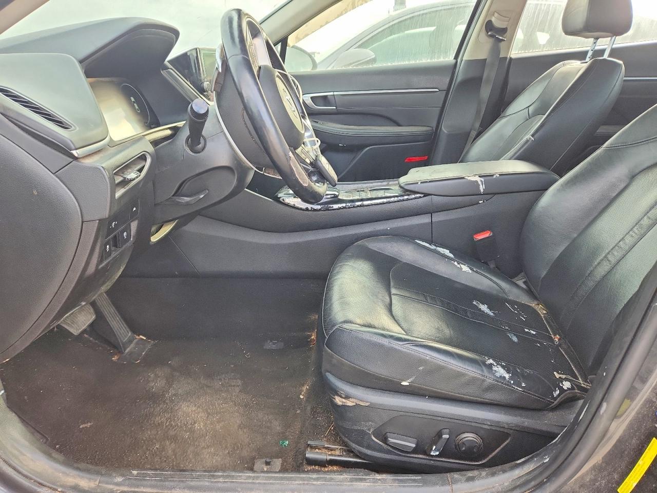 2022 HYUNDAI SONATA