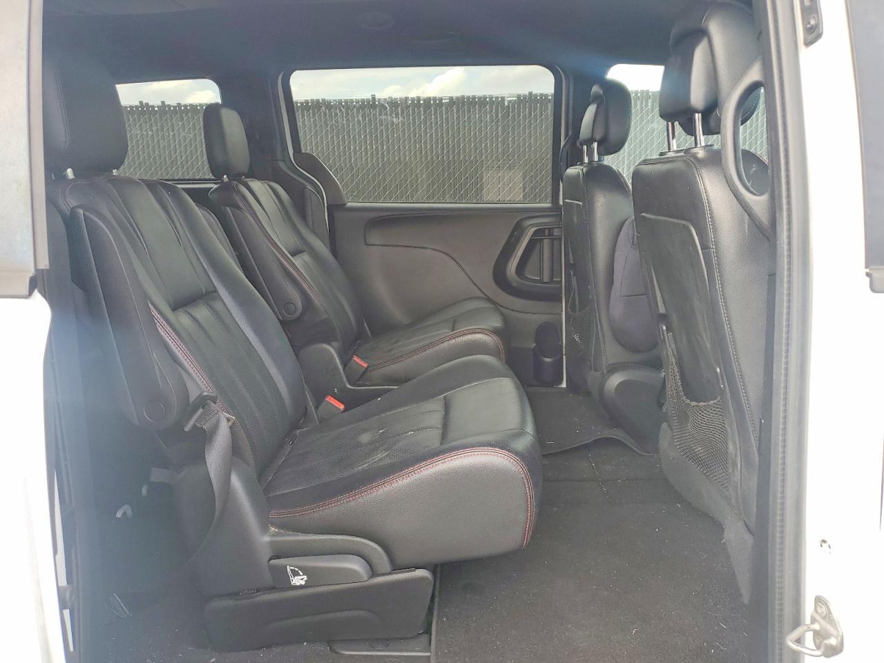 2016 DODGE GRAND CARAVAN
