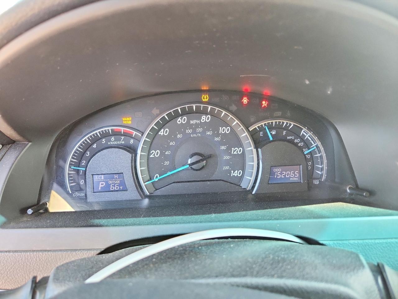 2012 TOYOTA CAMRY