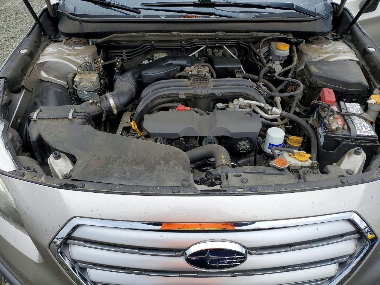 2015 SUBARU Outback