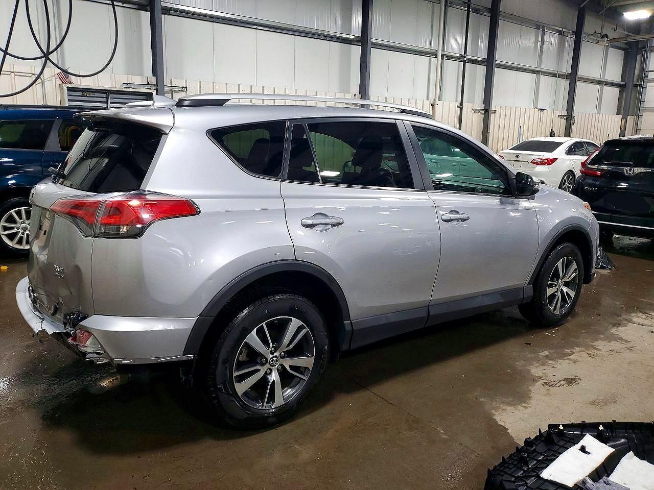 2016 TOYOTA RAV4
