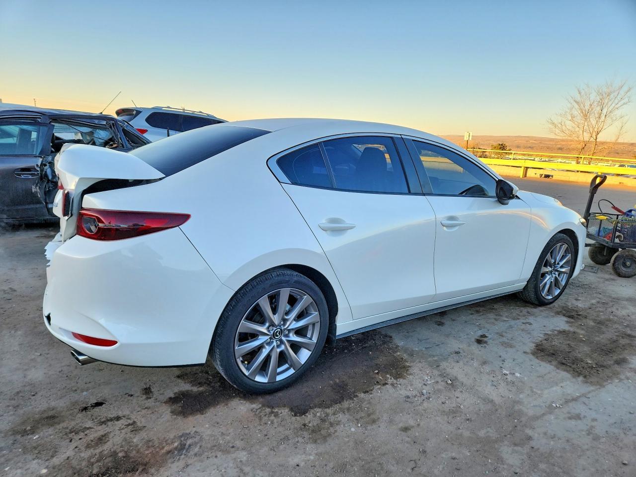 2021 MAZDA 3