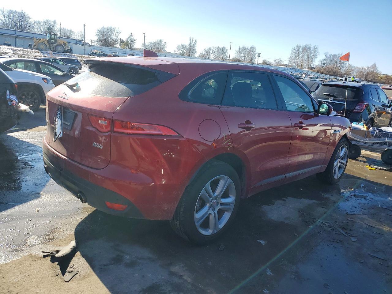 2017 JAGUAR F-Pace