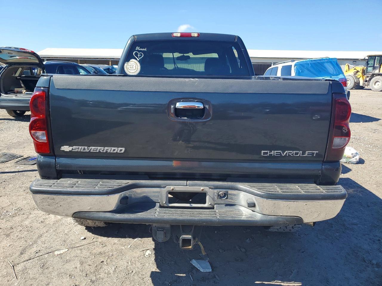 2004 CHEVROLET Silverado 2500