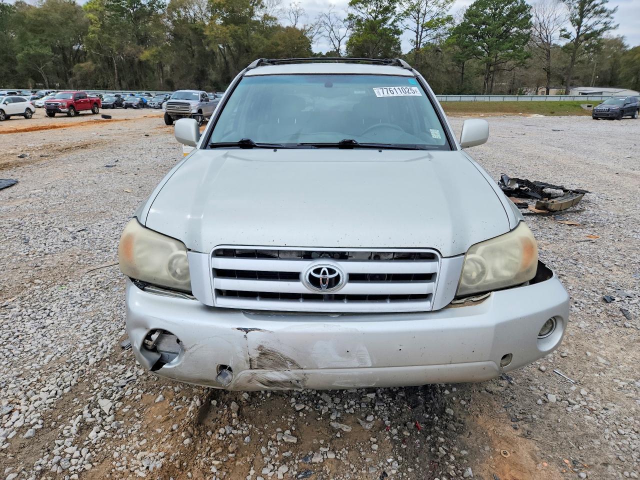 2005 TOYOTA HIGHLANDER