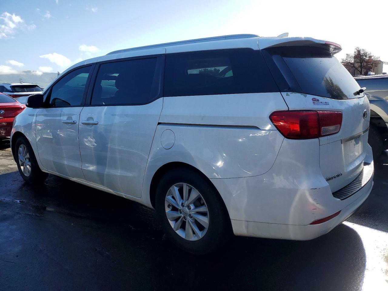 2016 KIA SEDONA